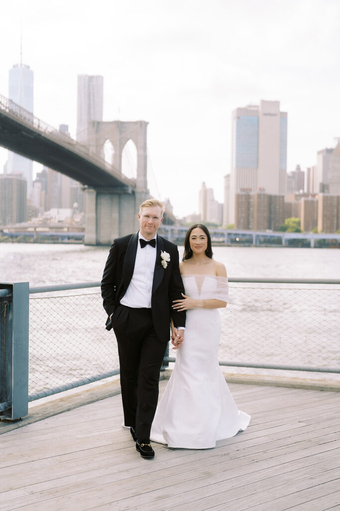 River Cafe NYC Wedding in front of Brooklyn Bridge